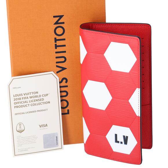 Louis Vuitton Brazza FIFA World Cup Long Wallet M63230 Rouge Epi Leather - Picture 1 of 4